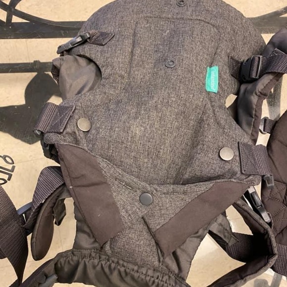 Baby carrier